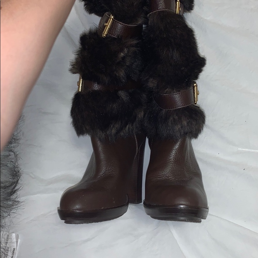 Size 6.5 (US) Micheal Kors Faux Fur Heeled Boots - Picture 2 of 4